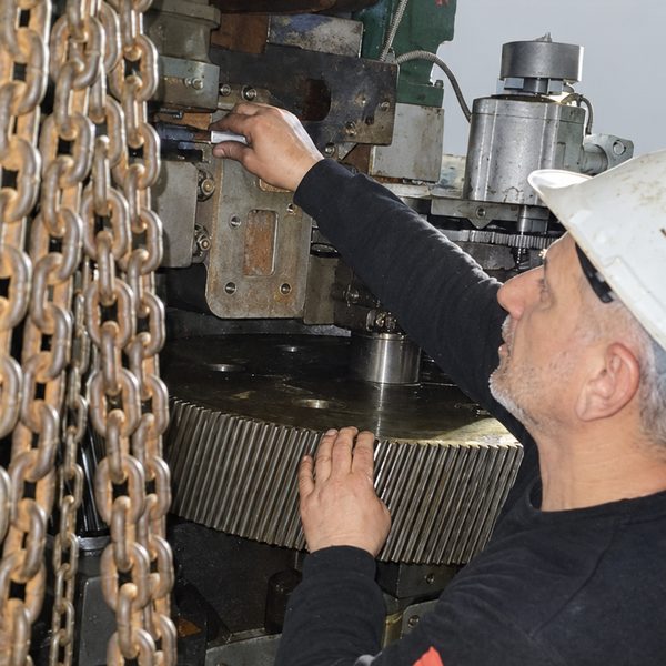 Helisel dişli bakımı